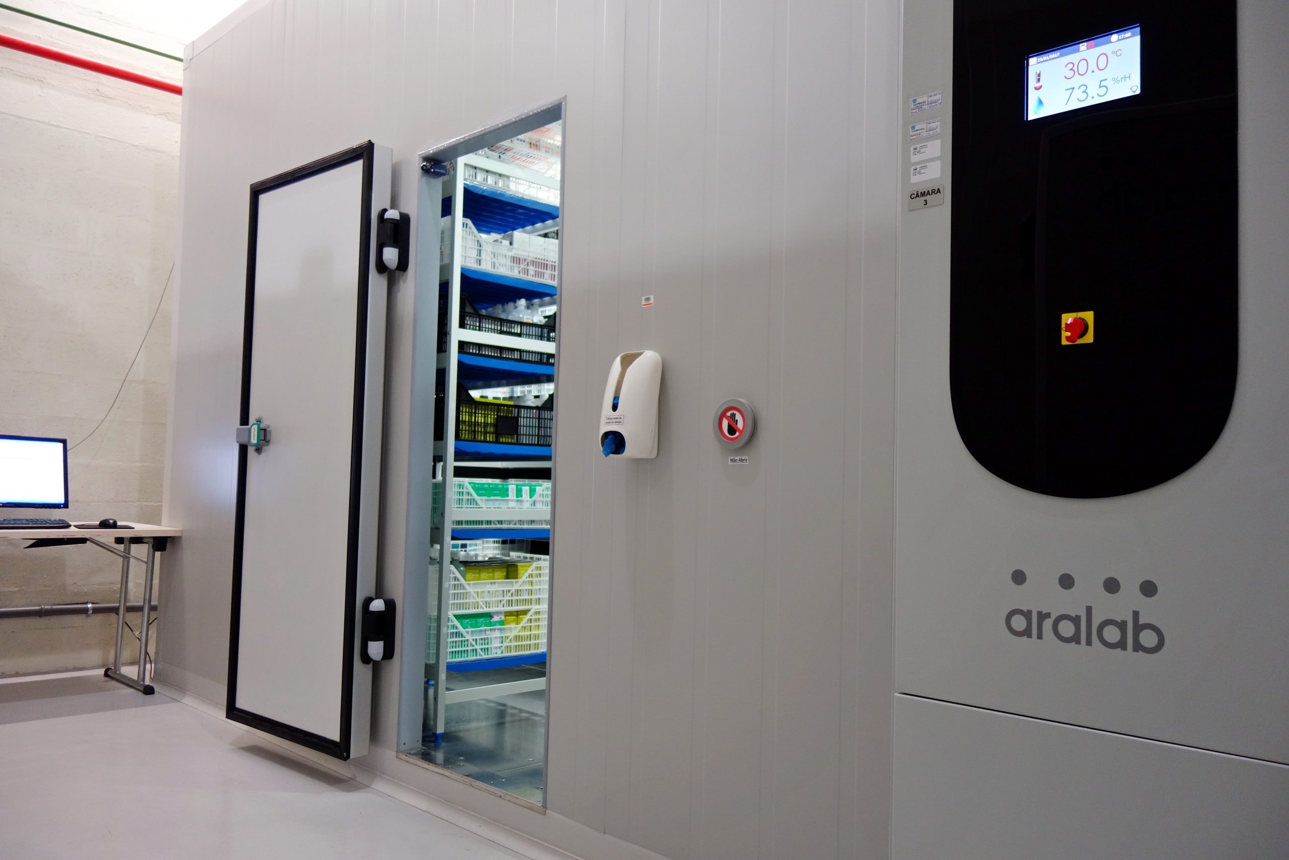 PHÒNG ỔN ĐỊNH 'WALK-IN'